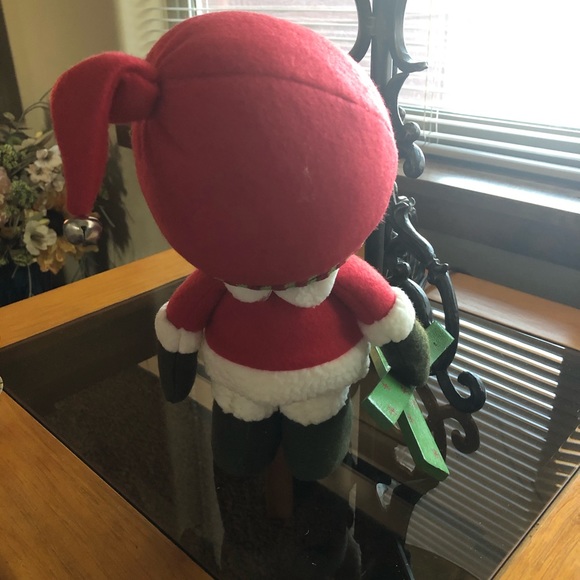 NWOT - Santa With Skis Decoration - Picture 3 of 3